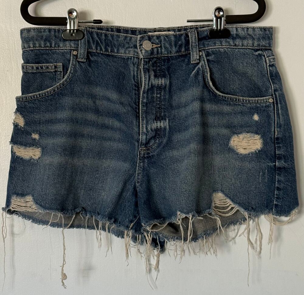 Cotton On "Original Cut Off Short" Jean Shorts -Size 32 / 14
